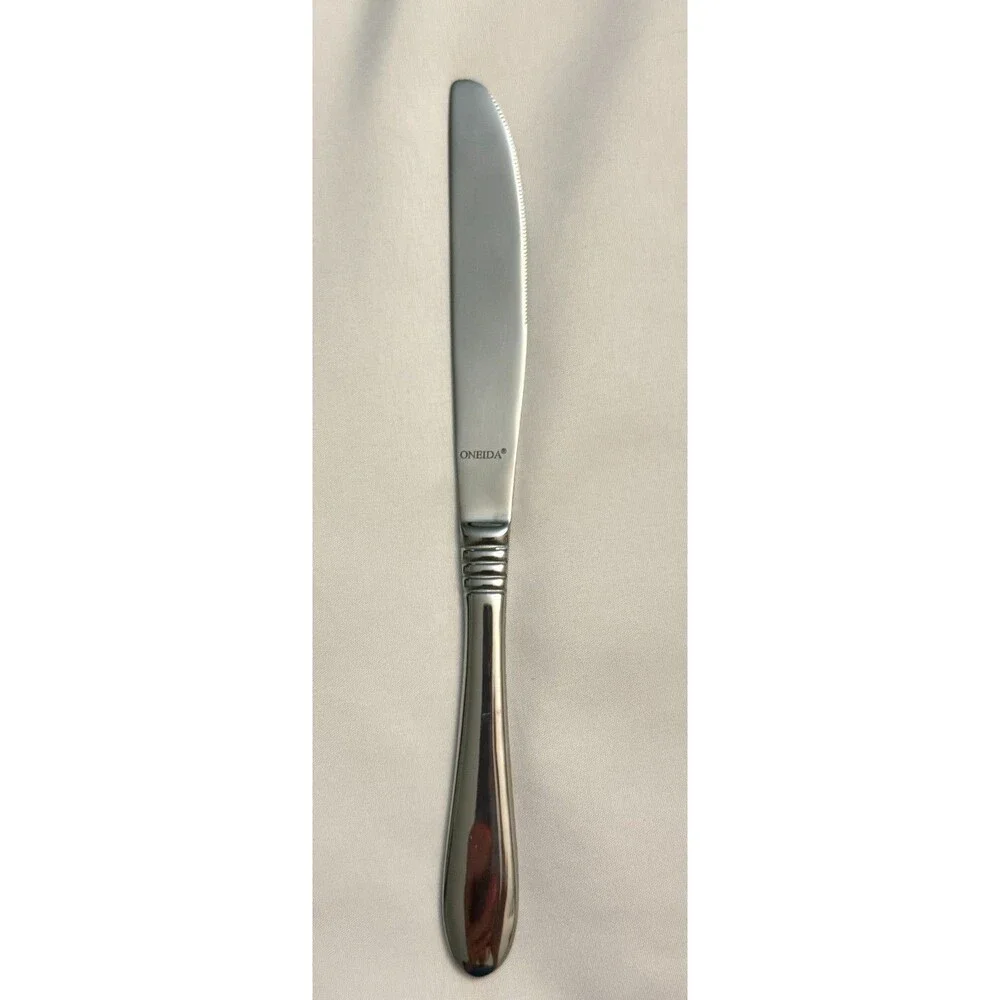 Oneida Banbury Set of 4 Dinner Knives New Unused Stainless Steel Flatware China